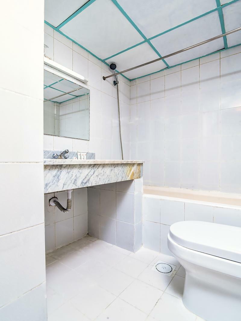 Oyo 170 Roy Sand Hotel Dubai Ngoại thất bức ảnh